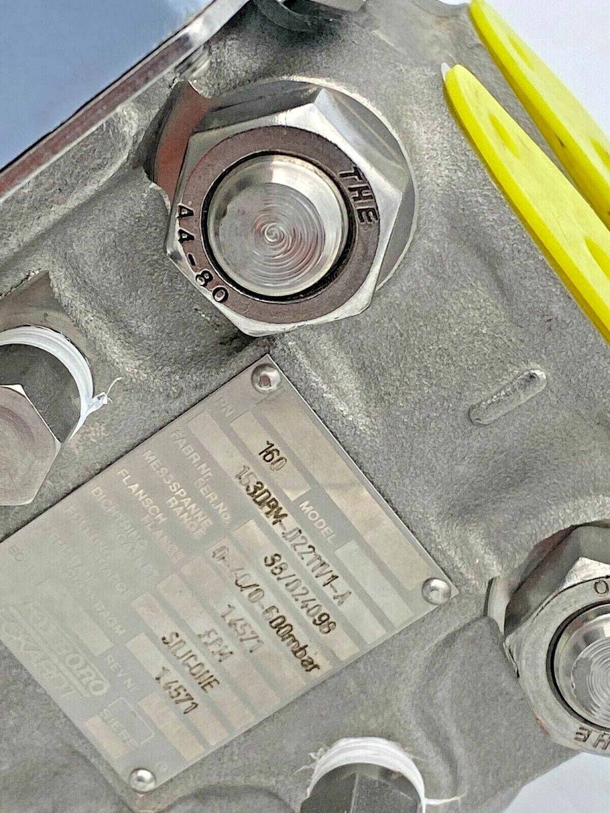 153DPM Pneumatic d/p Transmitter for Low ... - Foxboro Eckardt 153DPM - D2211V1 - A - KLR Automation