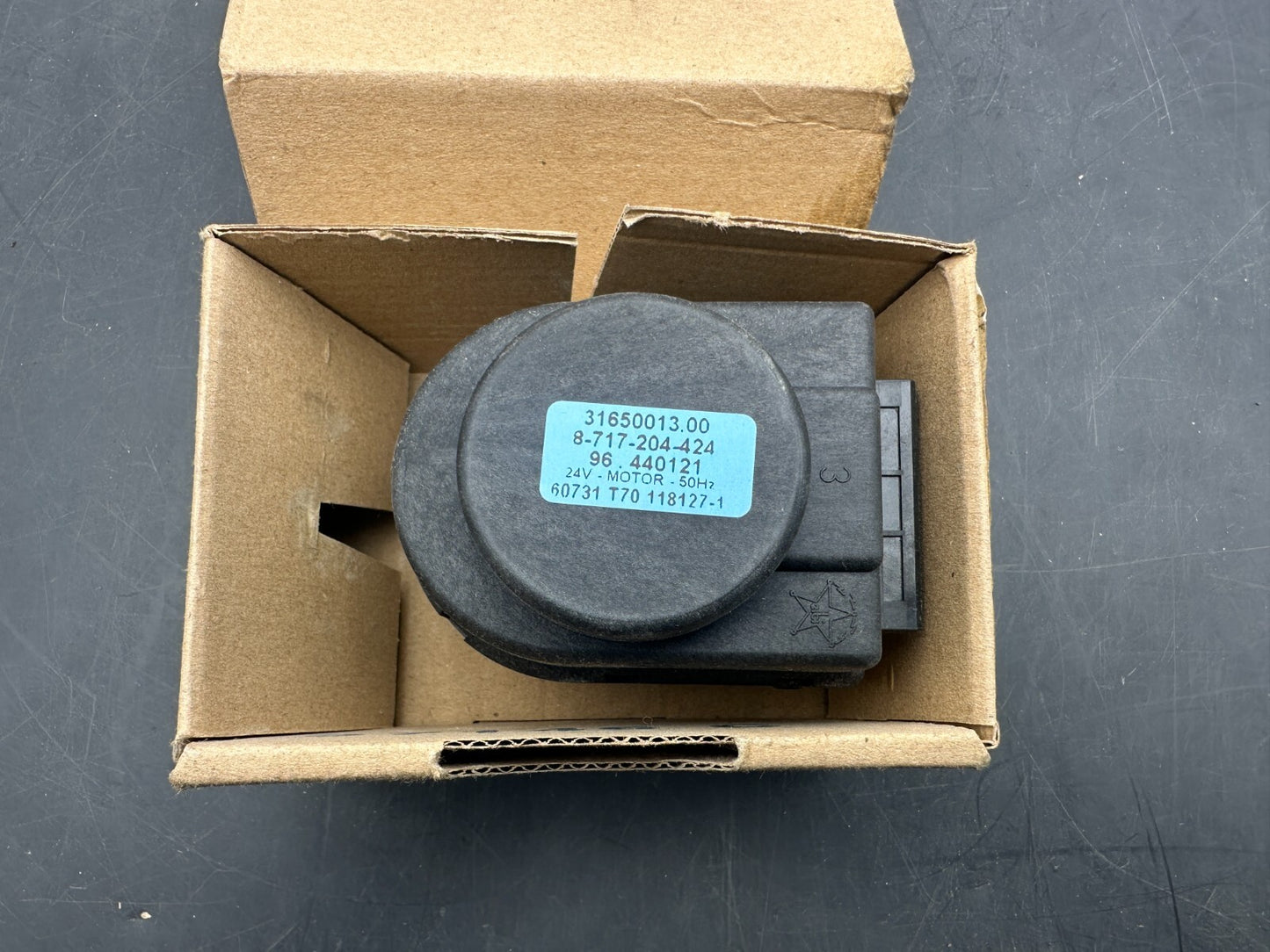 Moteur vanne 3 voies Elm Leblanc / Bosch 87172043450