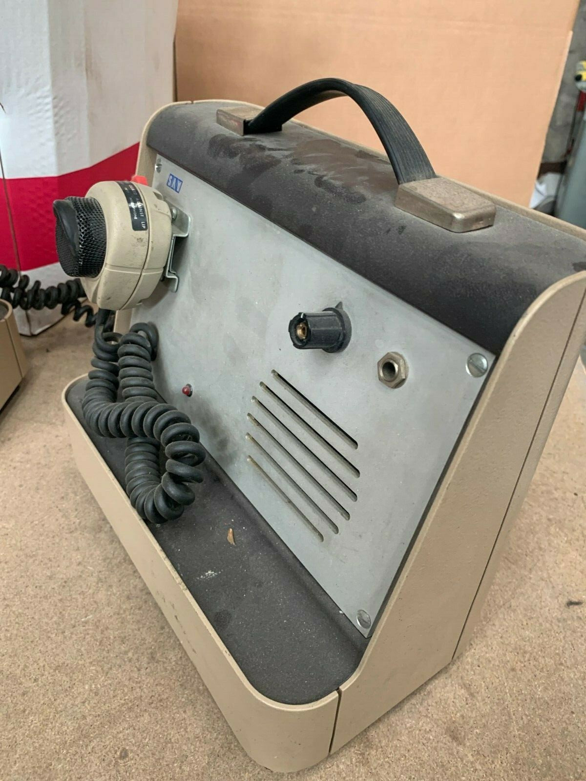 OLD RARE lot de 2  AVS  Radio SHURE Microphone CB-43 & CB-45 Broadcast