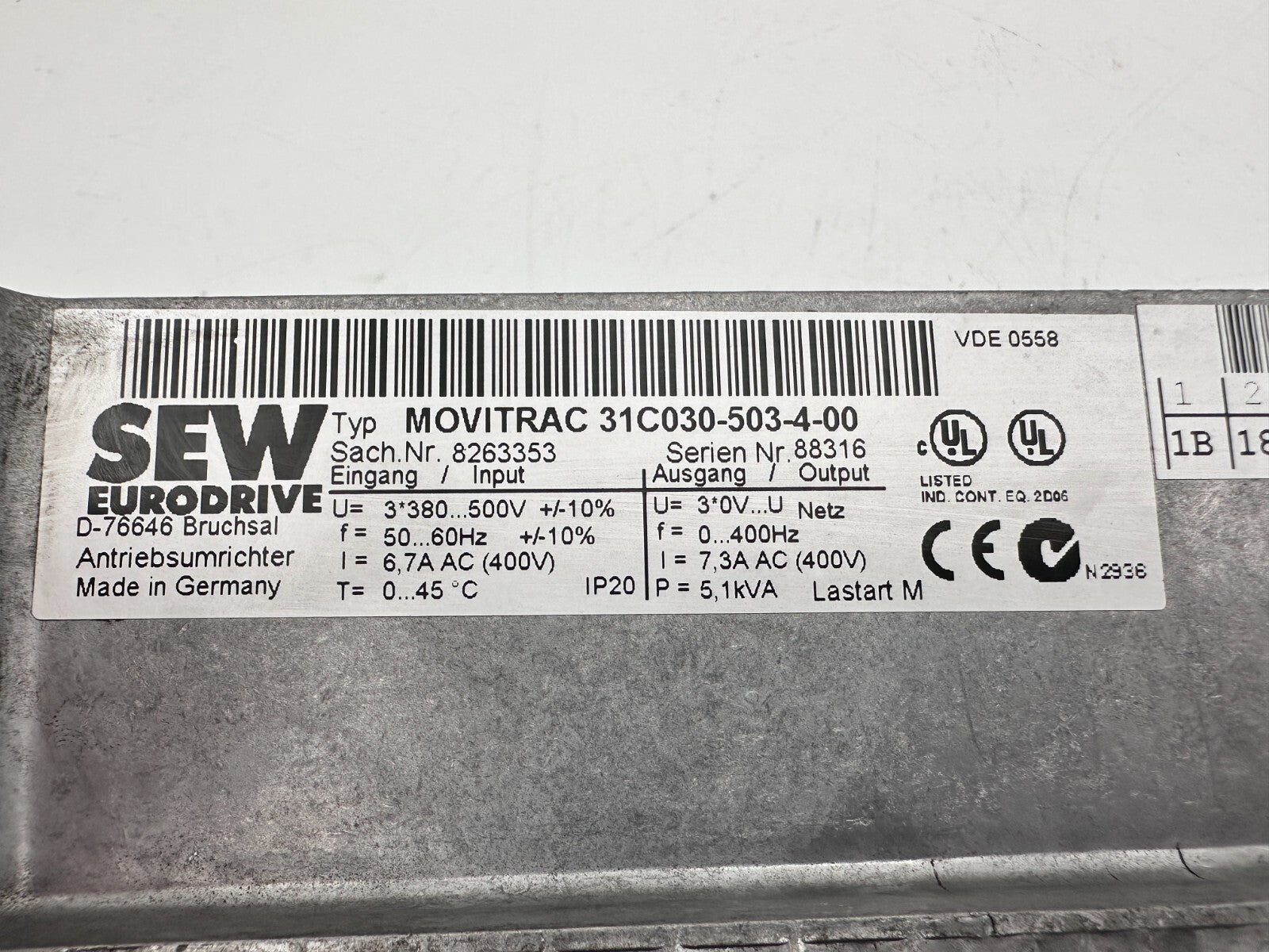 SEW EURODRIVE MOVITRAC 31C030 - 503 - 4 - 00 8263353 VARIATEUR - KLR Automation