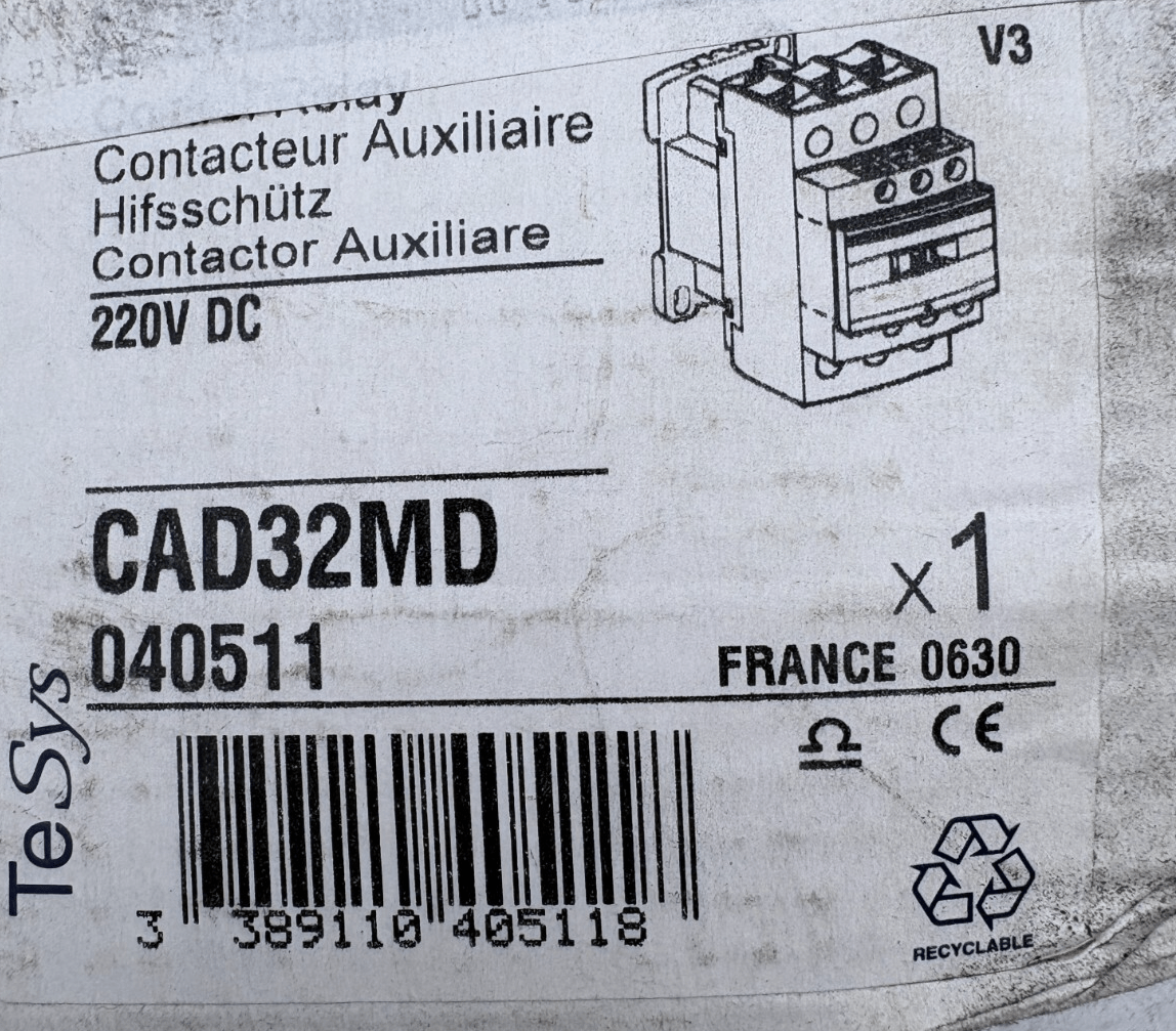 SCHNEIDER ELECTRIC CAD32MD 040511 CONTACTEUR AUXILLIAIRE x1 - KLR Automation