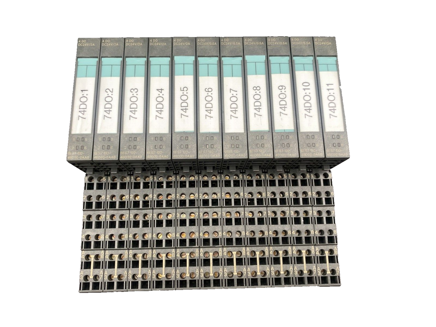 SIEMENS 6ES7132-4BD30-0AA0 x5pc + 6ES7132-4BD00-0AA0 x6pc
