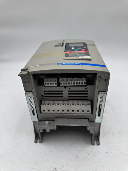 TELEMECANIQUE ATV38HU18N4 ALTIVAR 38 0.75kW 1HP VARIATEUR DE FREQUENCE - KLR Automation