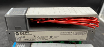 ALLEN BRADLEY SLC 500 1746 - P3+ 1746 - OB8 + 1746 - 0B16E + 7 SLOT RACK - KLR Automation