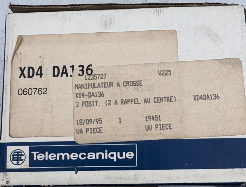 SCHNEIDER ELECTRIC XD4DA136 060762 MANIPULATEURA CROSSE x1 - KLR Automation