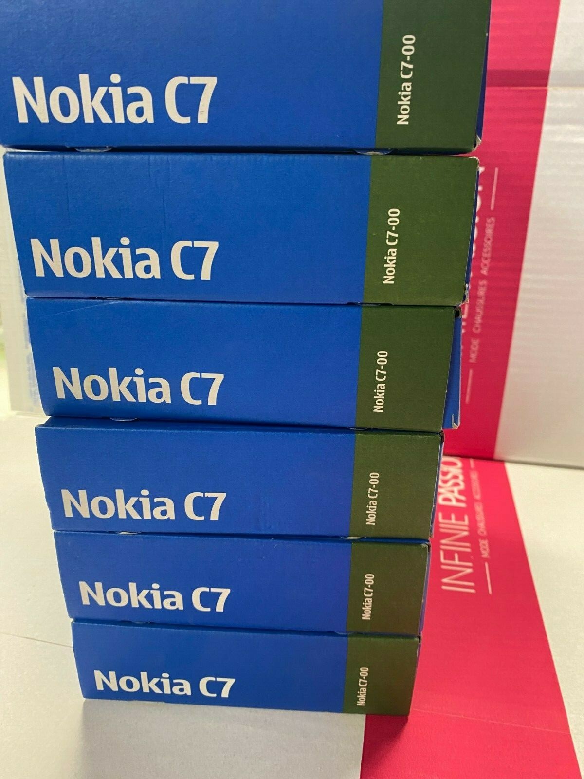 NOKIA C7-00 Mobile Phone Old Stock Rare collectors Mobile Phone Cell