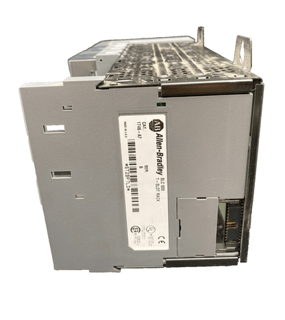 ALLEN BRADLEY SLC 500 1746 - P3+ 1746 - OB8 + 1746 - 0B16E + 7 SLOT RACK - KLR Automation