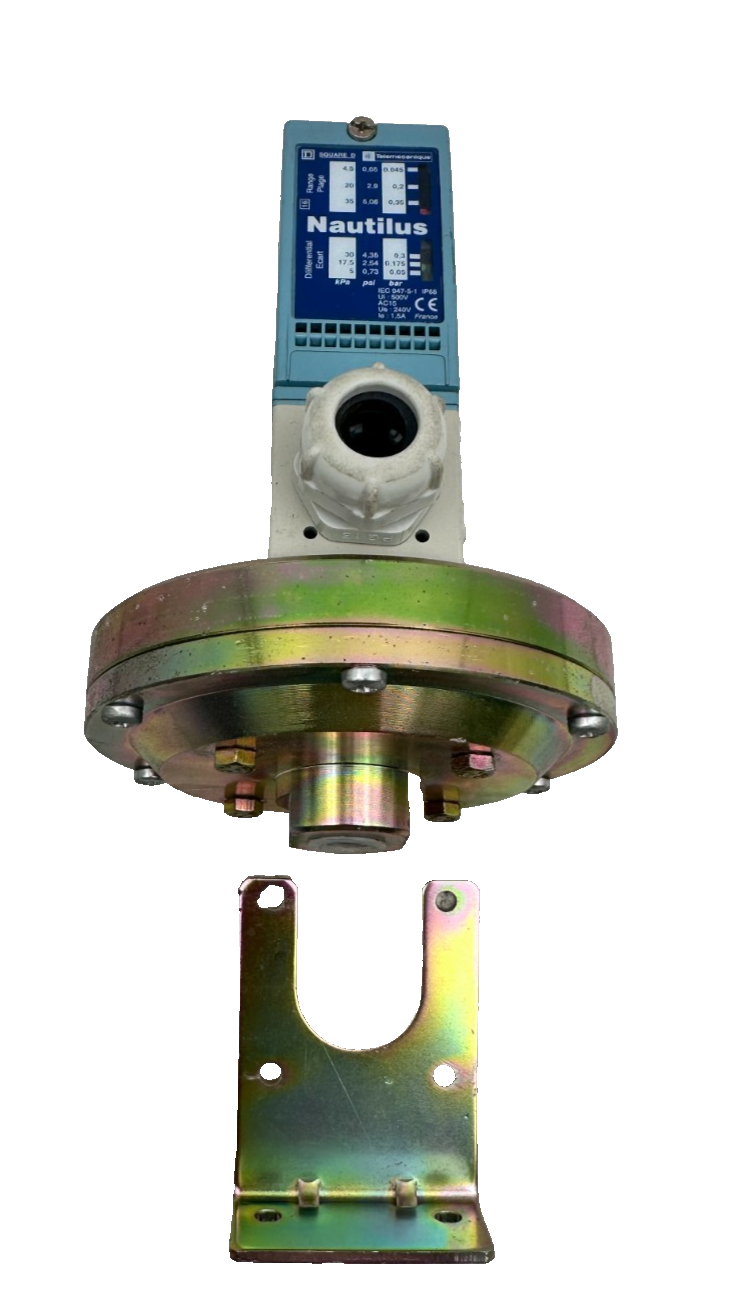 TELEMECANIQUE XML BL35R2S11 PRESSOSTAT