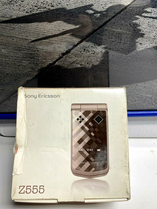 Sony Ericsson Z555i  Mobile Phone Old Stock Rare collectors Mobile Phone Cell