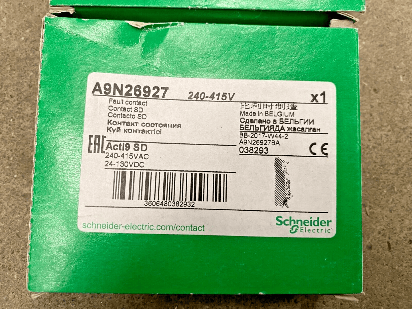 LOT OF 3 NEW SCHNEIDER ELECTRIC A9N26927 ACTI9 SD FAULT CONTACT - KLR Automation
