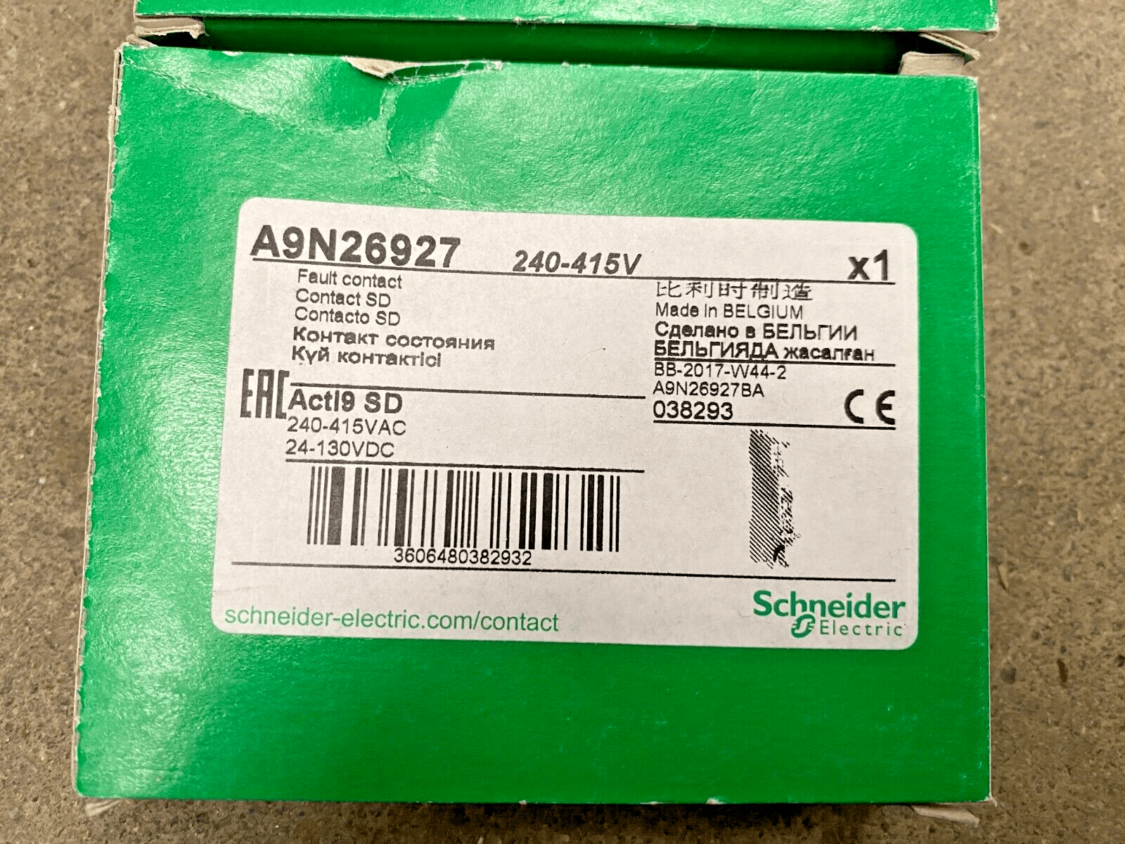 LOT OF 3 NEW SCHNEIDER ELECTRIC A9N26927 ACTI9 SD FAULT CONTACT - KLR Automation