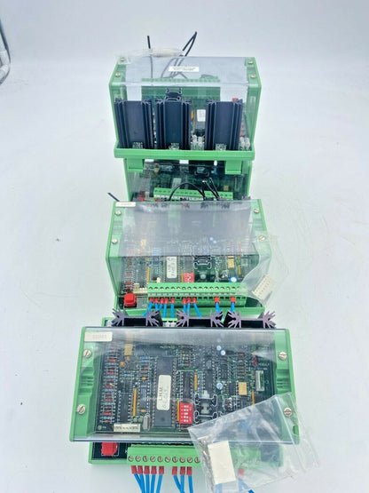 1pc x.        Boitier connecteur 32U01 L.H.M  01024