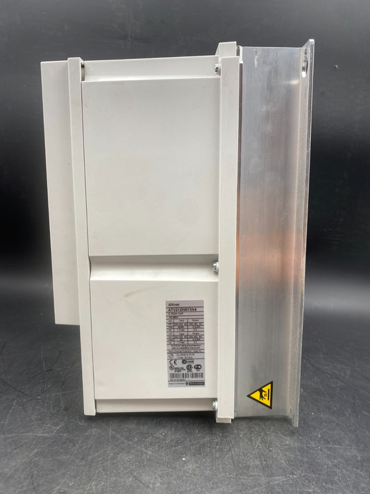 SCHNEIDER ELECTRIC ATV212W075N4 0.75KW-1HP 380/480V
