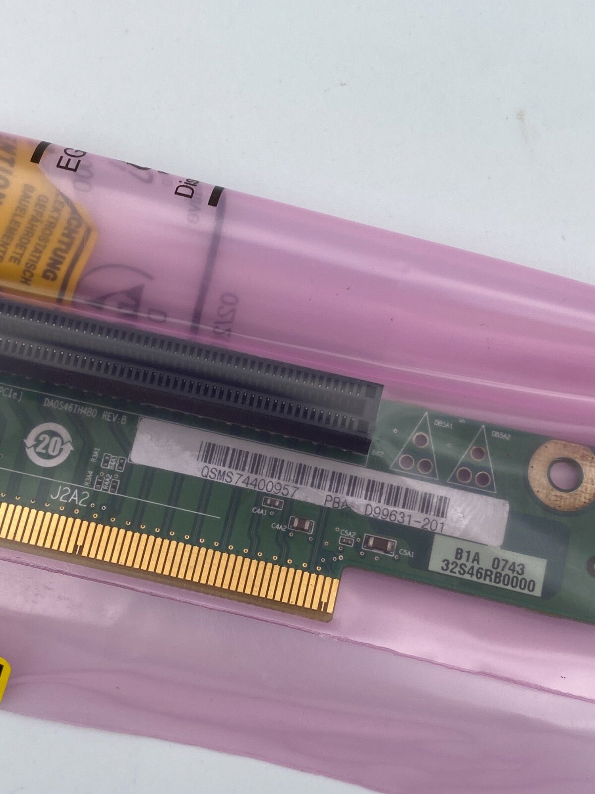 Intel Spare 1U Riser Slot Server Board QSMS74400957 PBA D99631 - 201 32S46RB0000 - KLR Automation