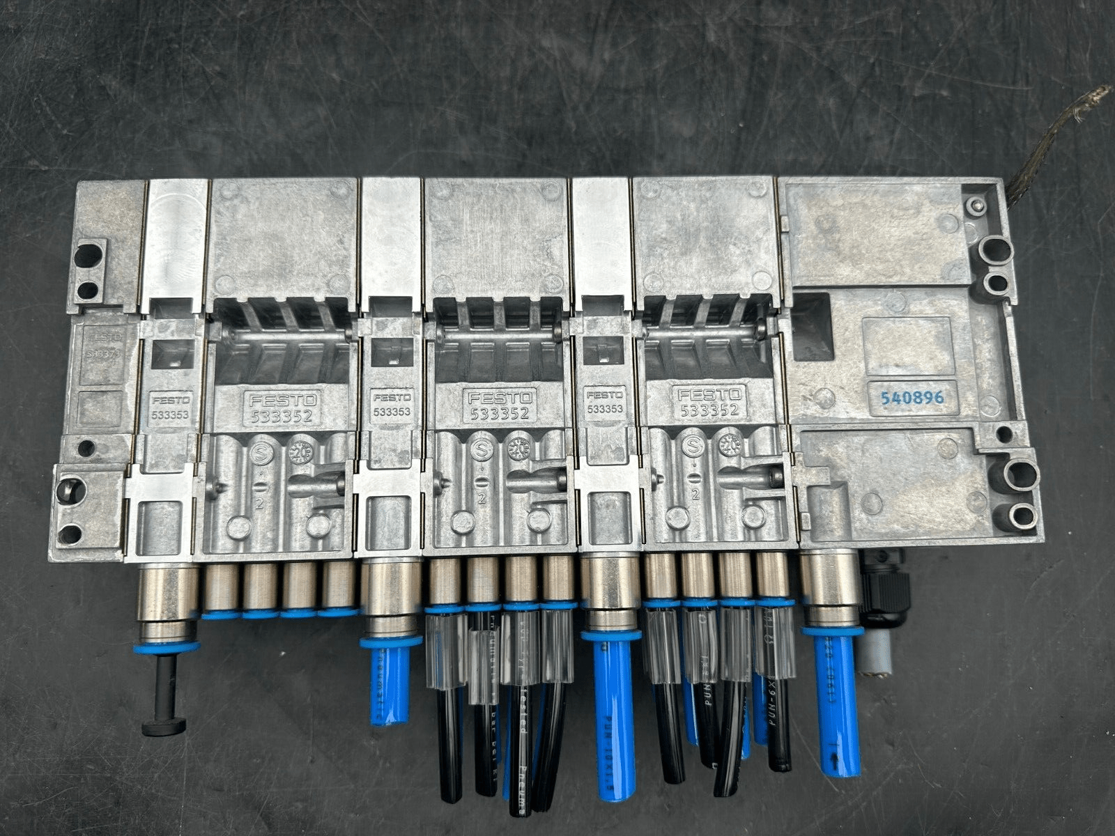 FESTO 533193 + 533345 + 539105 SOLEINOID VALVES x1pc - KLR Automation