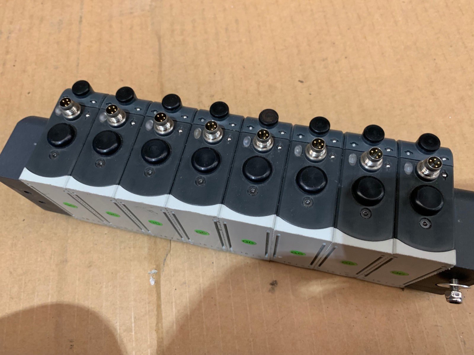 Coval Mini Integrated Vacuum Pump LEM60X14RVOB2 8 pump - KLR Automation
