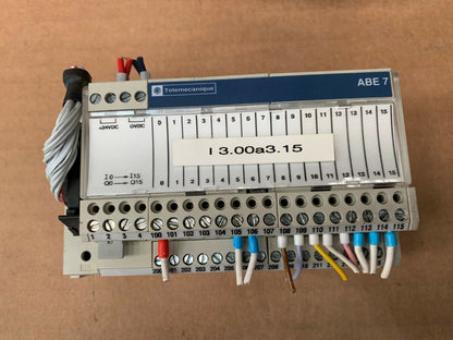 8 x .  TELEMECANIQUE ABE7-H16R20 TELEFAST RELAY
