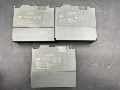 LOT OF 3 SIEMENS SIMATIC SM321 6ES7 322 - 1BH01 - 0AA0 E - S 05 DIGITAL OUTPUT MODULE - KLR Automation