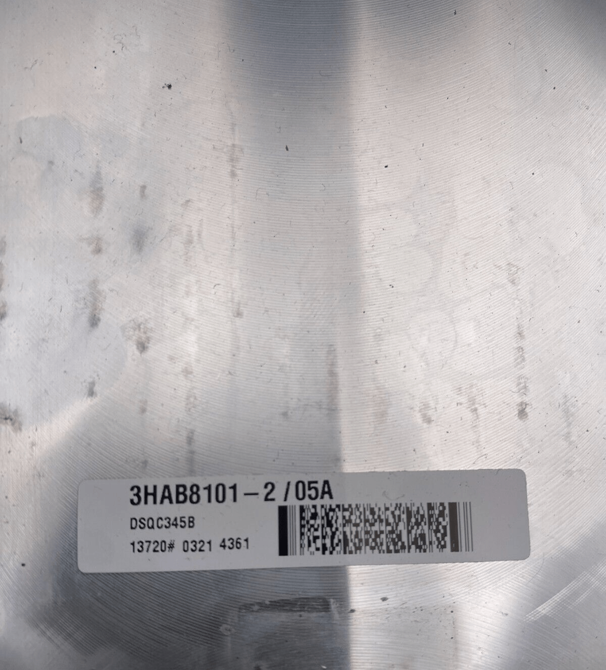 ABB DSQC345B 3HAB8101 - 2/05A SERVOREGULATEUR - KLR Automation