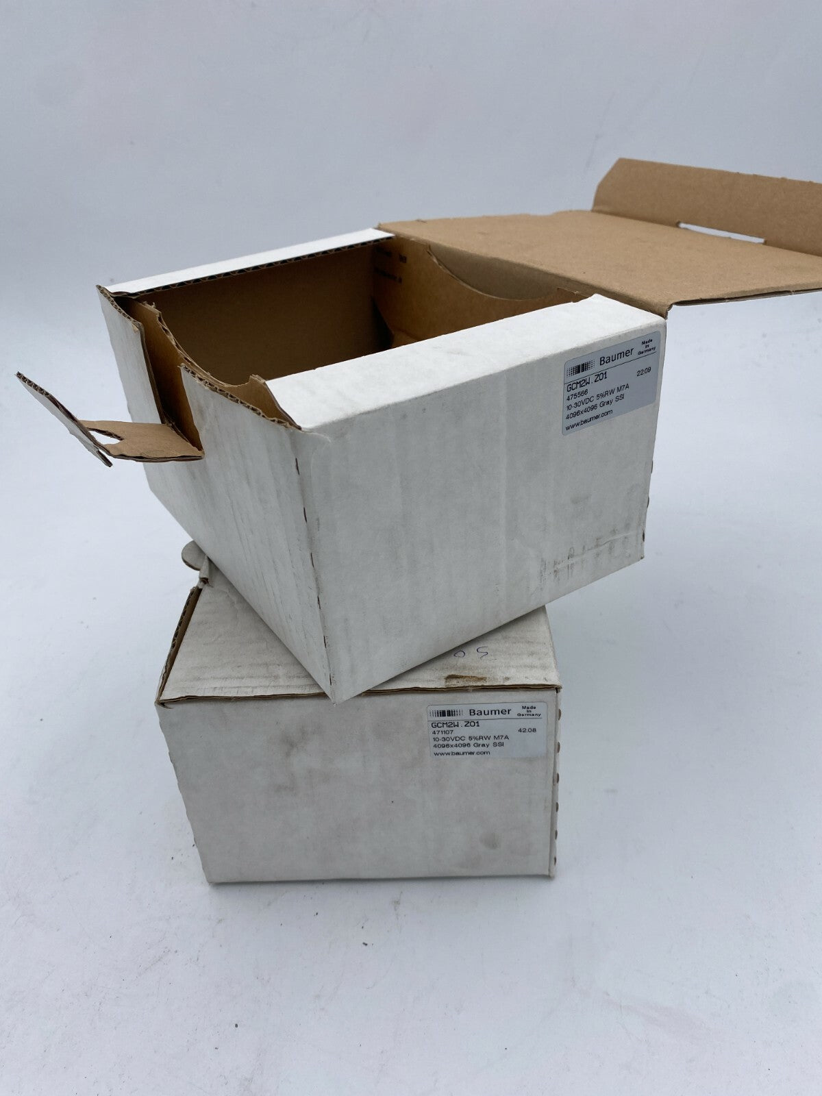 BAUMER Absolute encoders - SSI GCM2W with clamping flange GCM2W.Z01