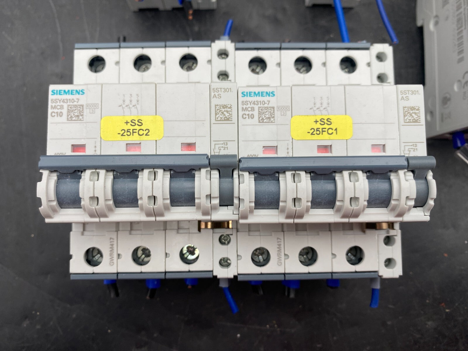 SIEMENS 5SL6310-7BB MCB C10 + 5SY4310-7 MCB C10 + 5SY4110-7 MCB C10 +5SY6110-7
