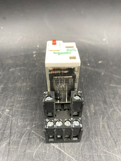 SET OF RELAY AND SOCKET RXM4AB2B7PVM PT570524 RXM4AB2B7 RXM4AB2JD RXM4AB2ED 27pc