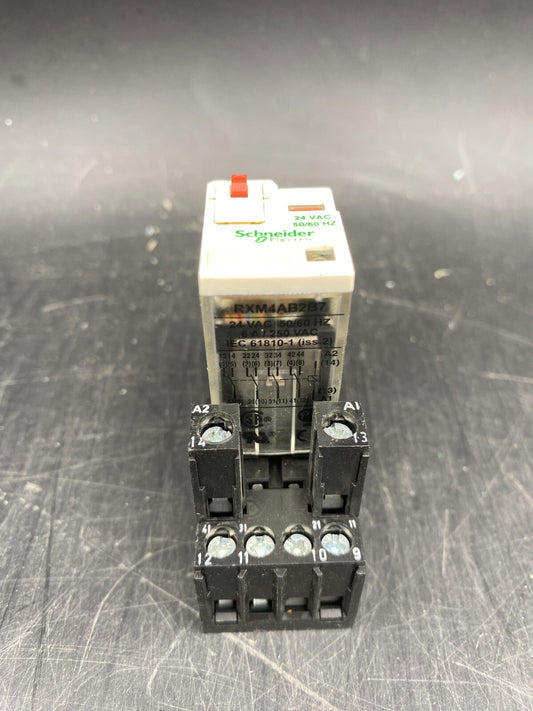SET OF RELAY AND SOCKET RXM4AB2B7PVM PT570524 RXM4AB2B7 RXM4AB2JD RXM4AB2ED 27pc