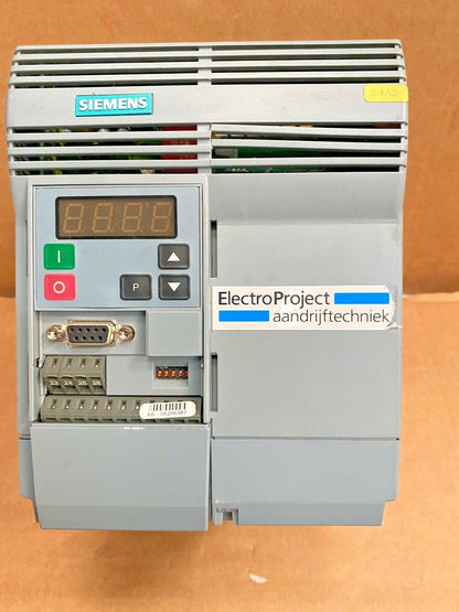 Siemens 6SE9516 - 0DB40 MICROMASTER - KLR Automation