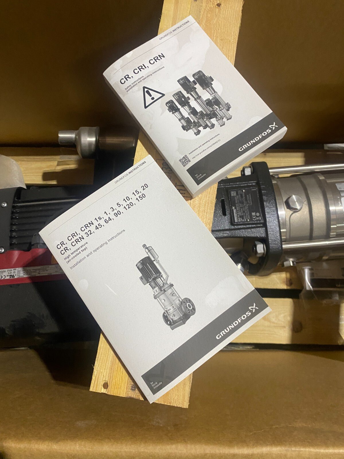 GRUNDFOS CRNE10 - 9 FN - FGJ - A - E - HQQE 5.5kW 3x380 - 500V MGE132SE2 - FF265 - JA - 550 - KLR Automation