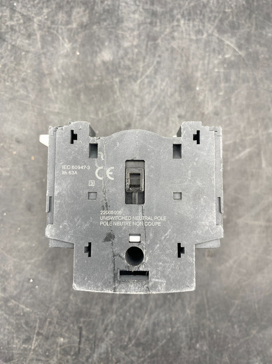 SOCOMEC SIRCO M20 INTERRUPTEUR SECTIONNEUR + POLE ADDITIONNEL 22005005