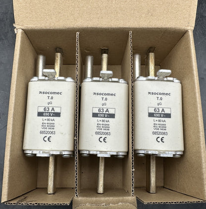 SOCOMEC 68520063 TAILLE 0 63A FUSIBLES HPC x3pc