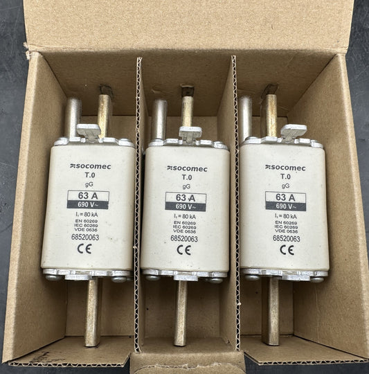 SOCOMEC 68520063 TAILLE 0 63A FUSIBLES HPC x3pc