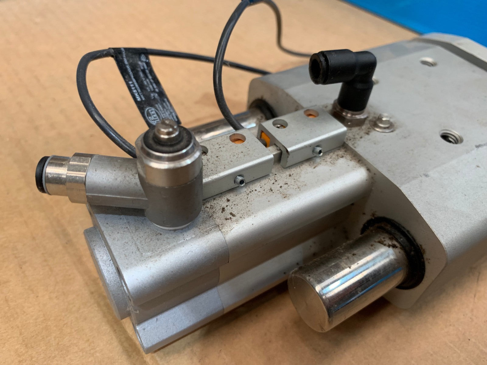 FESTO DGRF-C-GF-32-30-PPVA-R-A3 FESTO GUIDED DRIVE 563366