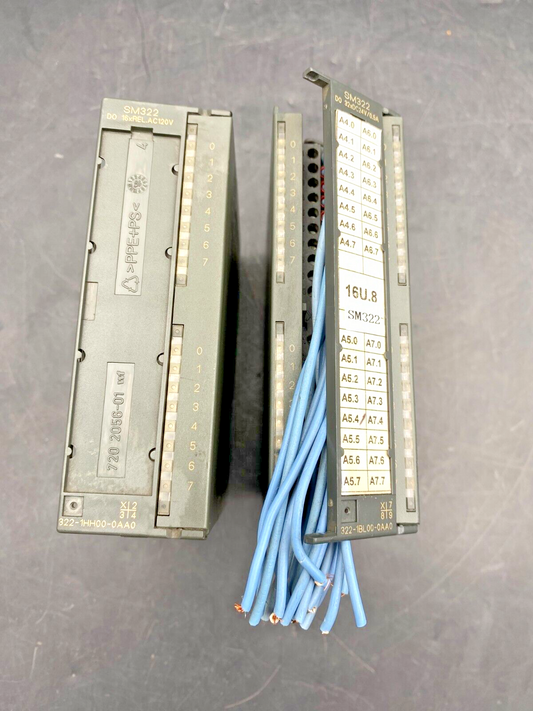 LOT OF 2  SIEMENS SIMATIC SM322 6ES7 322-1HH00-0AA0 E-S 6 DIGITAL OUTPUT MODULE