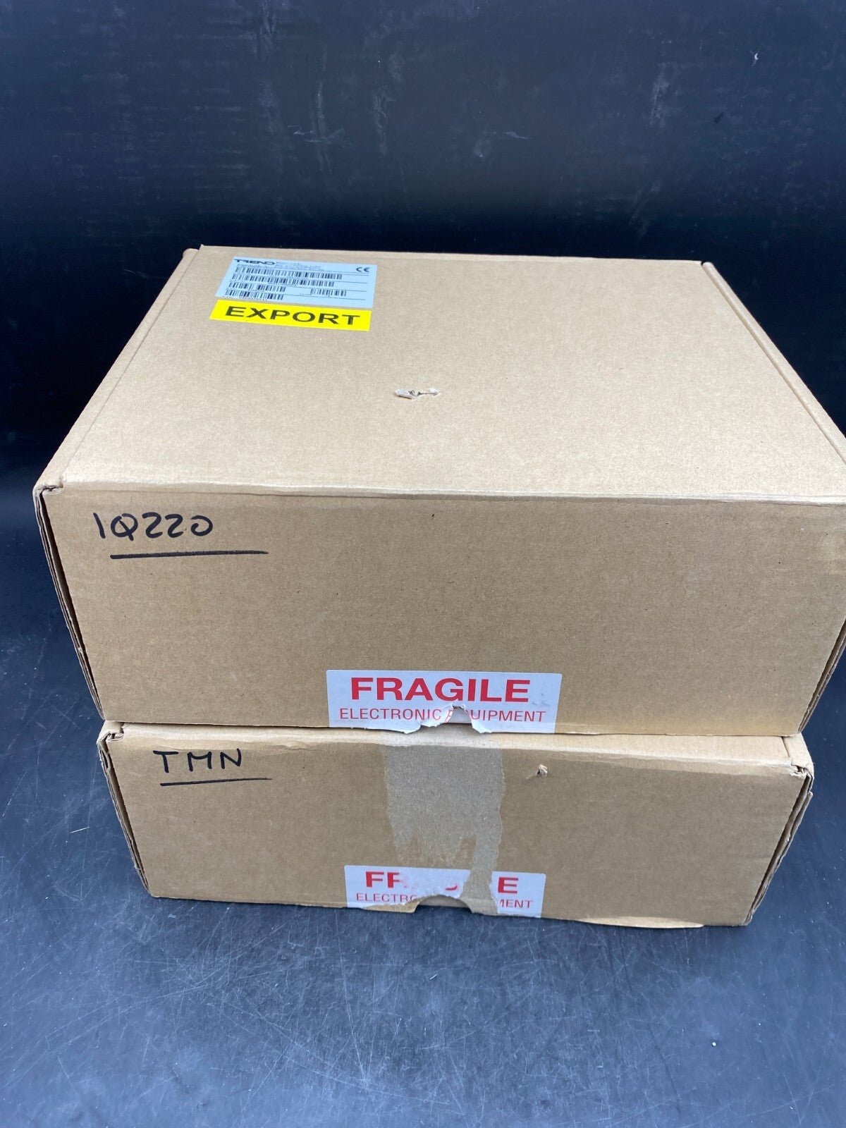 1pc x TREND IQ221/UNB/FRA/230V CONTROLLER - KLR Automation