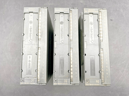 LOT OF 3 SIEMENS SIMATIC SM321 6ES7 322 - 1BH01 - 0AA0 E - S 05 DIGITAL OUTPUT MODULE - KLR Automation
