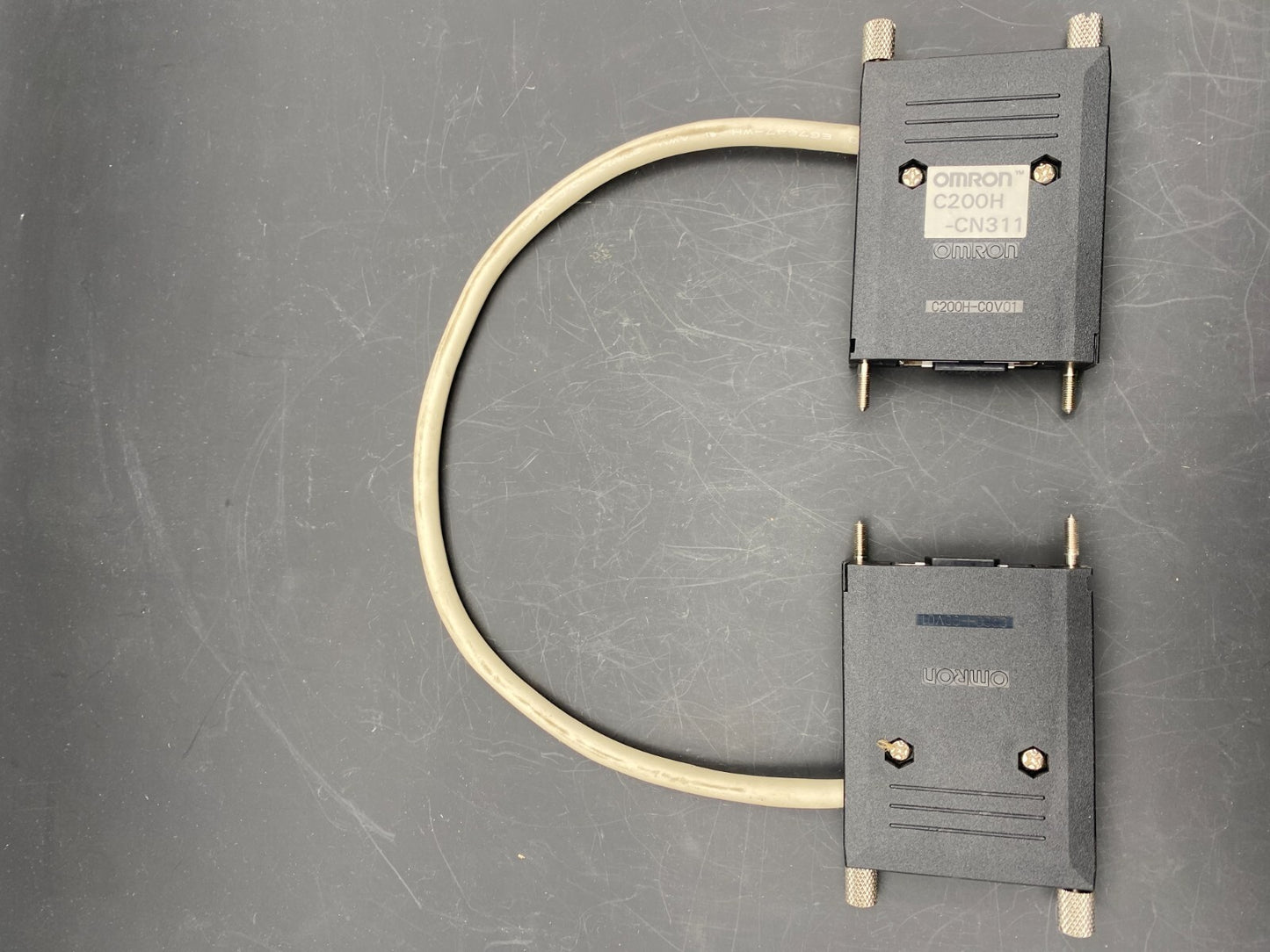 1pc x OMRON C200H - CN311 C200H - C0V01 CONNECTION EXTANSION CABLE - KLR Automation