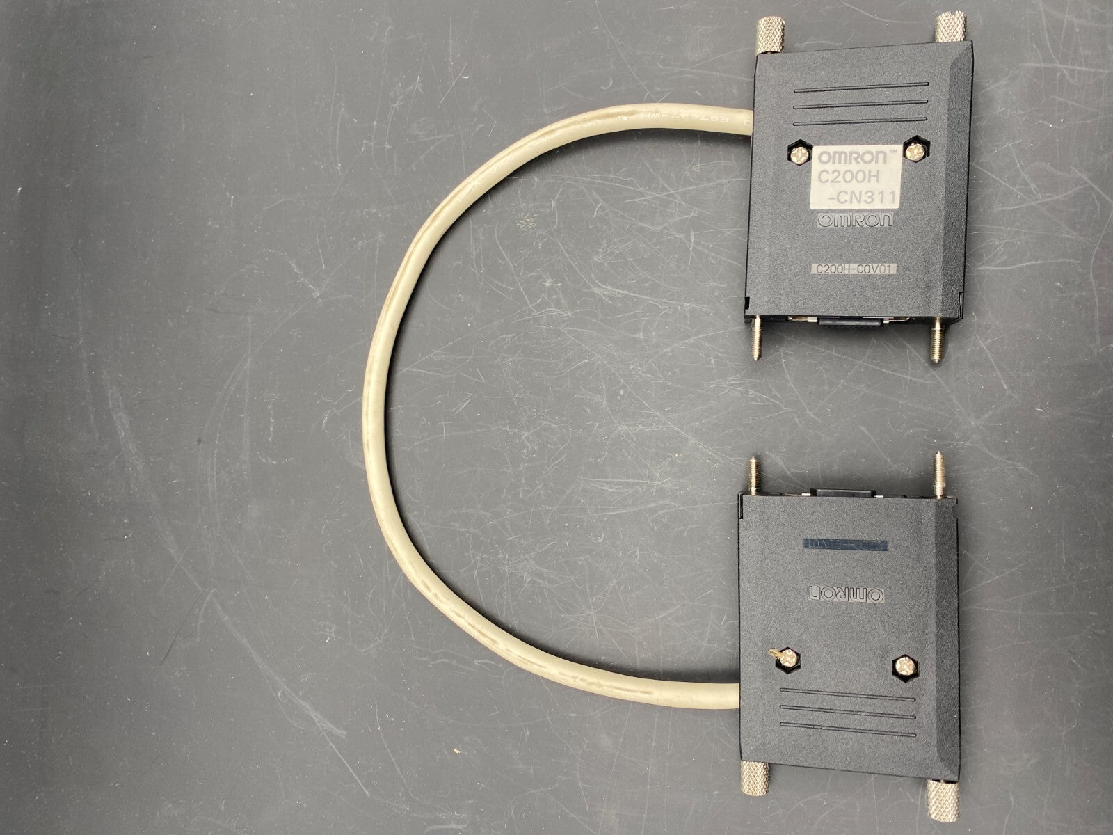 1pc x OMRON C200H - CN311 C200H - C0V01 CONNECTION EXTANSION CABLE - KLR Automation