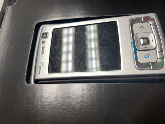 Nokia N95  Mobile Phone Old Stock Rare collectors Mobile Phone GSM Cell 5