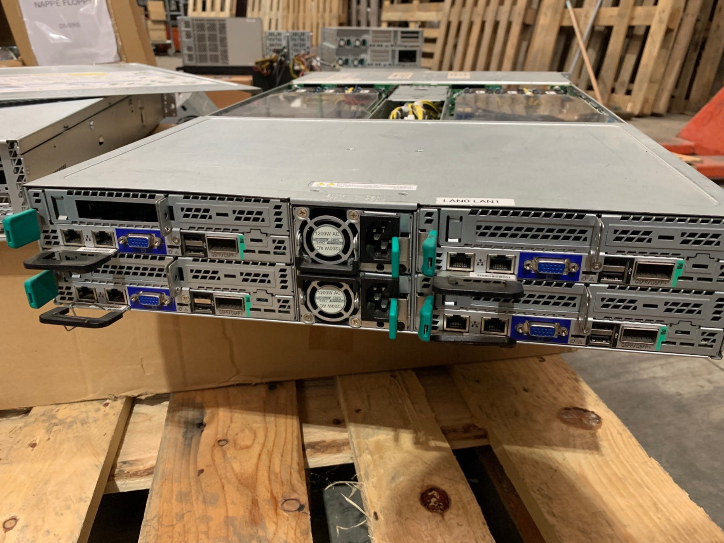 INTEL - SERVER BOARD SYSTEM H2312JFQJR SGL 2U 4 NODE 3.5IN 1200W PSU Chassis 