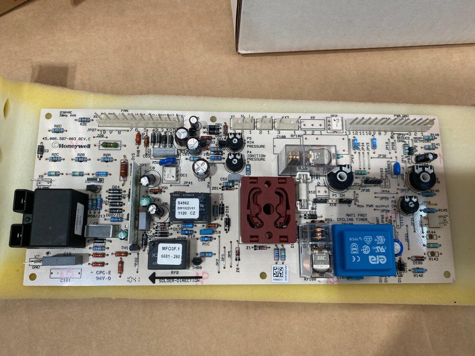 Circuit imprimé mf03f.1 domina/top>2000 Ferroli 39807690 - KLR Automation