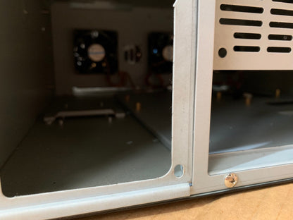 1 x  DEXLAN boitier server