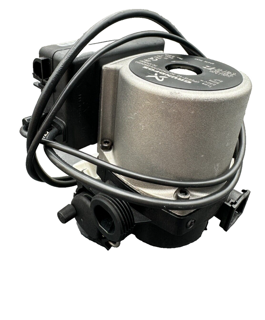 DE DIETRICH 95132147 182307 CIRCULATEUR UPER 15-40/130 3H REMPLACE PAR 7775531