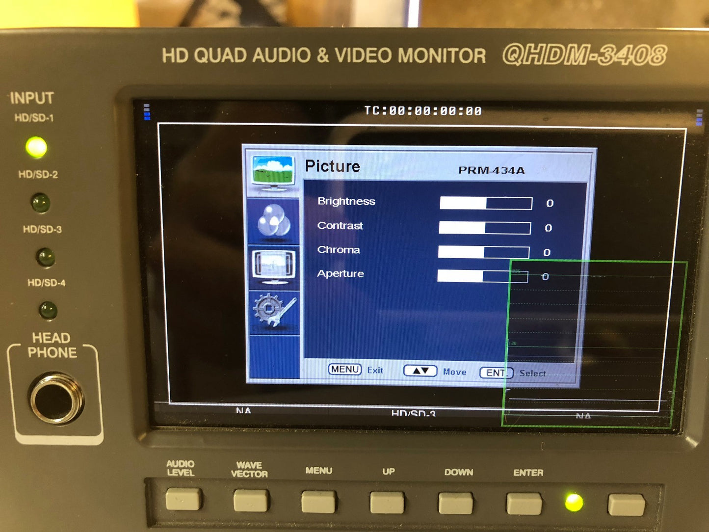  K2E Tek Point HD QUAD AUDIO VIDEO MONITOR QHDM-3408 BroadCast