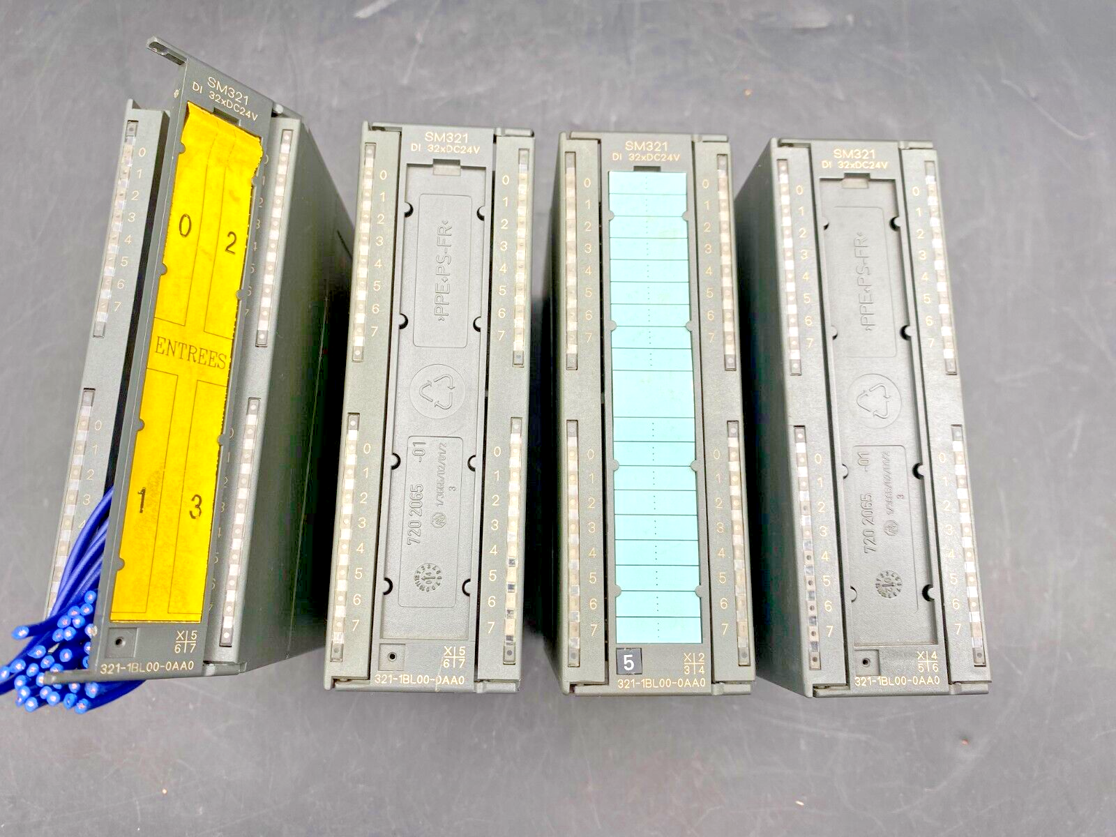 1pc x SIEMENS SIMATIC SM321 6ES7 321-1BL00-0AA0 E-S 01 DIGITAL INPUT MODULE