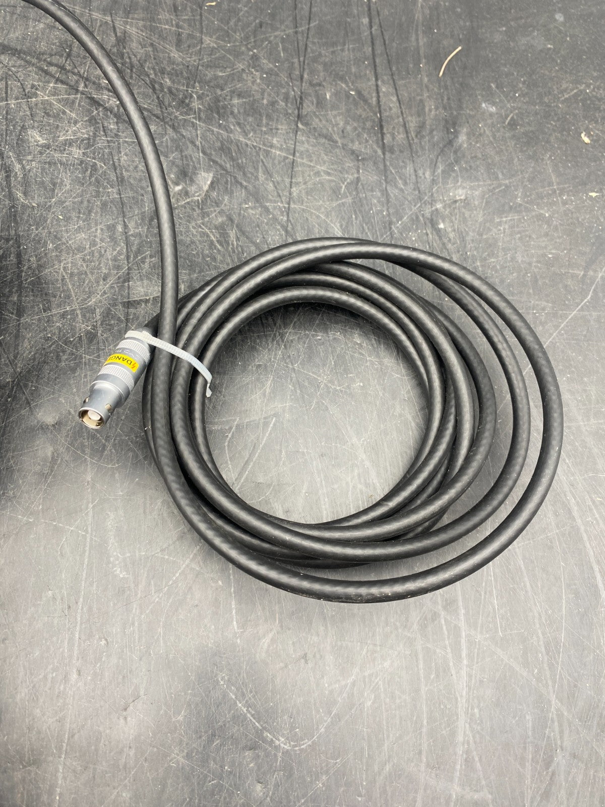 HERRMANN SONOTRODE 4 010 475 1:1.7 + 180813 ULTRASONIC CONV. + 213 981 1:2 - KLR Automation