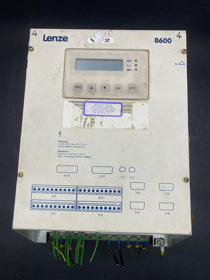 LENZE 8600 33.8602E.4A.60 400/460 V FREQUENCY INVERTER