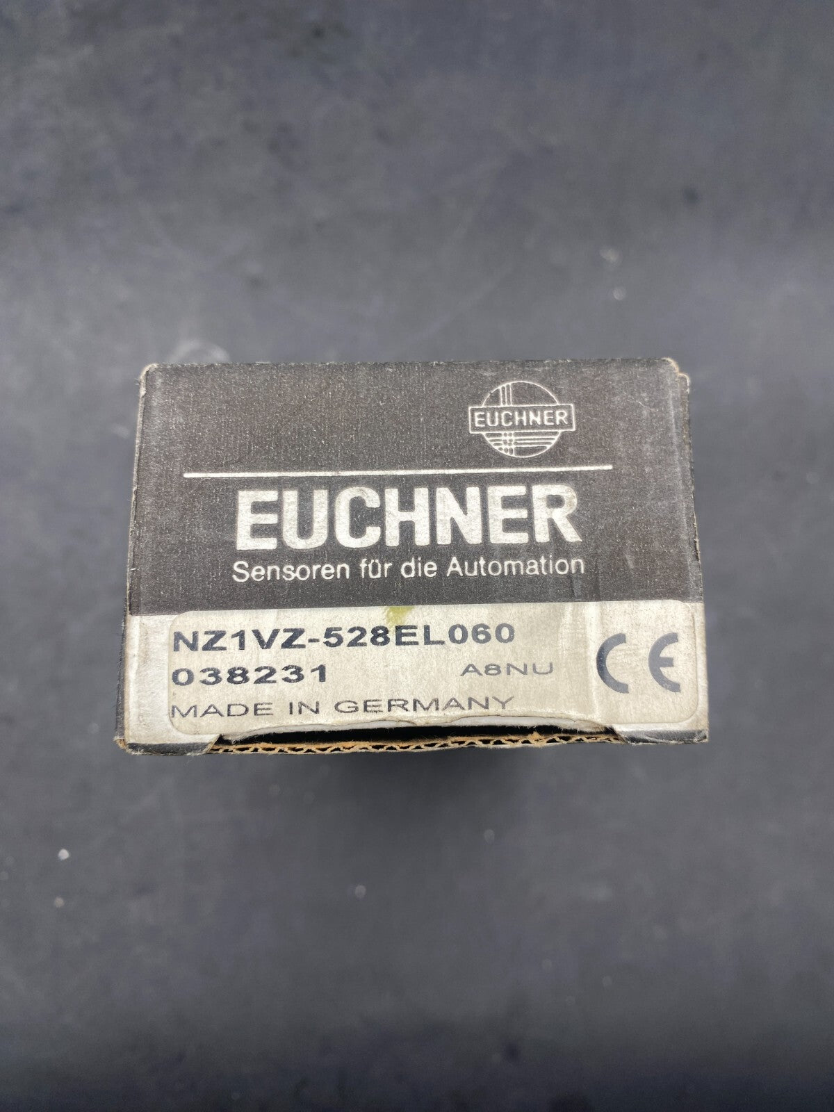 EUCHNER NZ1VZ - 528EL060 NZ1VZ - 528 E L060 SAFETY SWITCH - KLR Automation