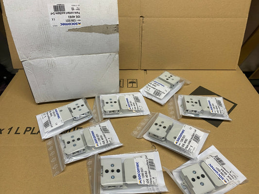 8 pc X Socomec  129 0031 Paire contact Auxiliaire O+F