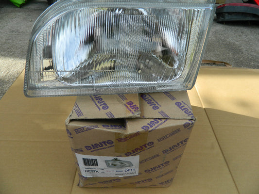 Phare H4 GAUCHE pour Ford Fiesta III 04/89-08/95 NEUF